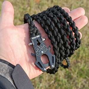 Correa de paracord para perros pequeños: correa trenzada ligera para cachorros con clip de rana