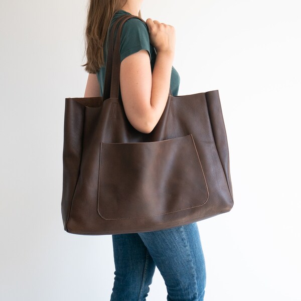 Sac En Cuir Oversize XXL Leather Fashion - Plus De 60cm De Long - Couleur Crème - Occasion