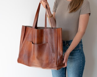 Bolso tote extragrande de piel para mujer, hecho a mano en color marrón coñac, bolso de mano grande para el trabajo, bolso minimalista holgado para el día a día.