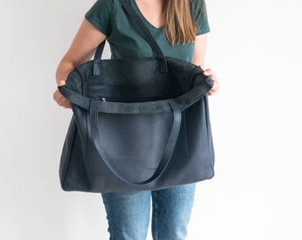 NAVY Blue OVERSIZE SHOPPER Bag, Blue Leather Shopper, Large Tote Bag, Shopping Bag, Xxl Handbag, Everyday Tote, Leather Handbag, Pocket