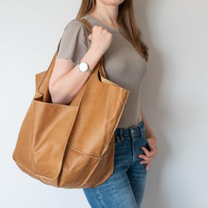 Large Leather Tote Bag for Women, Slouchy Camel Brown Shoulder Bag, Soft Genuine Leather Oversized Work Tote, Hobo Bag, Everyday & Weekender