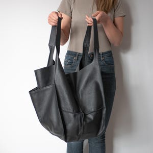 BLACK Weekender Oversized Tasche, Große Schultertasche, Slouchy Tote, Weiche Ledertasche, Alltagstasche, Frauen Ledertasche, schwarze Handtasche - Shopper