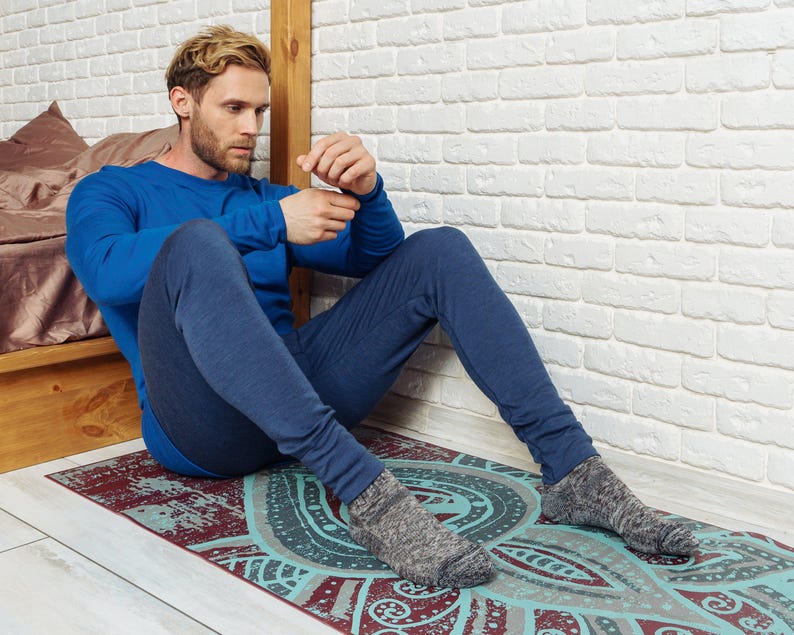 Men workout clothes: workout leggings merino wool Long Johns + Socks, Merino Base Layer Thermal Undewear Wool Mens Pants, Midweight 250 gsm image 3