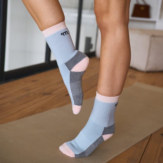 Merino Wool Socks - Breathable Comfortable Unisex Casual Socks, Soft All-Season Pack of 2, Perfect for Running & Summer Wear