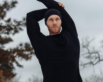 Merino wool top thermal long sleeve base layer gymwear, running gear, hiking clothes, undershirt