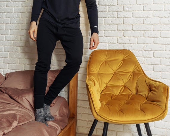 Merino Wool Base Layer Men’s Pants | 100% Merino Midweight Thermal Underwear Long Johns + Gift Wool Socks for Warmth & Comfort