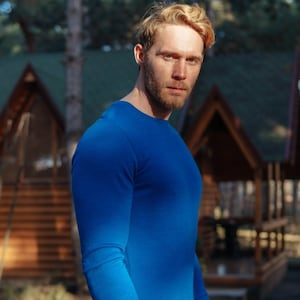Merino Wool Long Sleeve Sweatshirt | Organic Midweight Base Layer | Thermal T-Shirt for Men | Activewear Wool Top