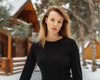 Merino wool shirt thermal long sleeve women base layer, winter running gear, gymwear, undershirt