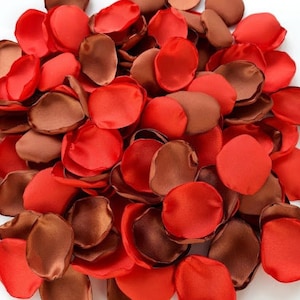 Rustic wedding decor Terracotta wedding Rustic centerpiece Red rose petals Fall rustic wedding decor Brown rose petals