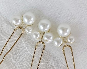 Pearl hair pins Wedding hair accessories Bridal hair pins Bridesmaid Hair