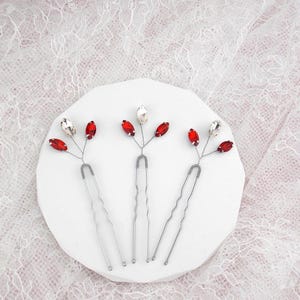 Red Bridal Hair Pins Wedding Hair Piece Red hair accessories Elegant Hair Jewelry Bridesmaid Hair Pins Red wedding Romantic prom jewelry