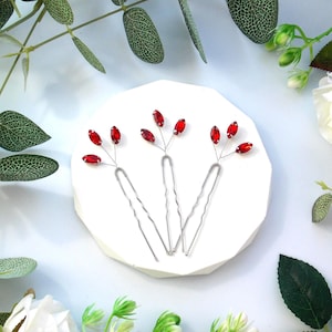 Red hair pins Red hair accessories Wedding day gift Bridal hair pins Gothic wedding Matron of honor gift Luxury wedding hair Red headpiece