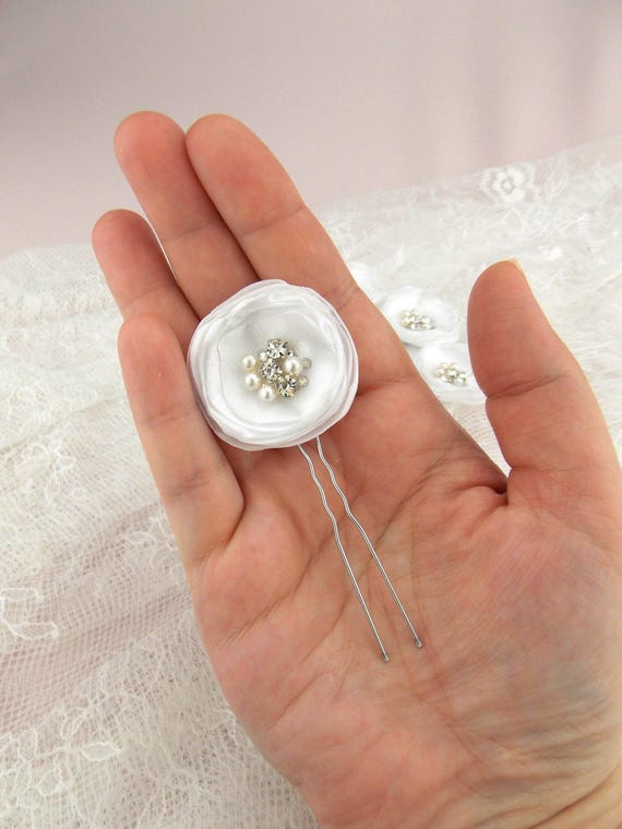 White Bridal Hair Pins Classic Wedding Ceremony Fabric  display picture 2