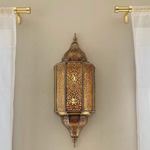 Traditional wall sconce 100% handmade Moroccan lighting image 1