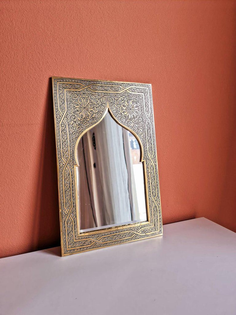 Moroccan Mirror Wall Decor, Handmade Brass Mirror, Vanity Mirror, Decorative Mirror,Handmade 100% Wall Mirror-3 sizes and 2 colors available bild 1