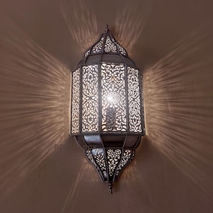 Traditional wall sconce 100% handmade Moroccan lighting image 2