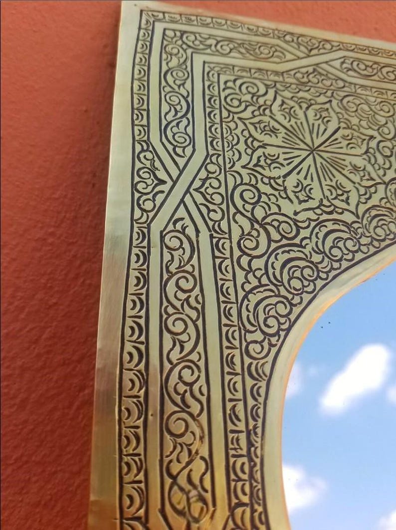 Moroccan Mirror Wall Decor, Handmade Brass Mirror, Vanity Mirror, Decorative Mirror,Handmade 100% Wall Mirror-3 sizes and 2 colors available bild 2