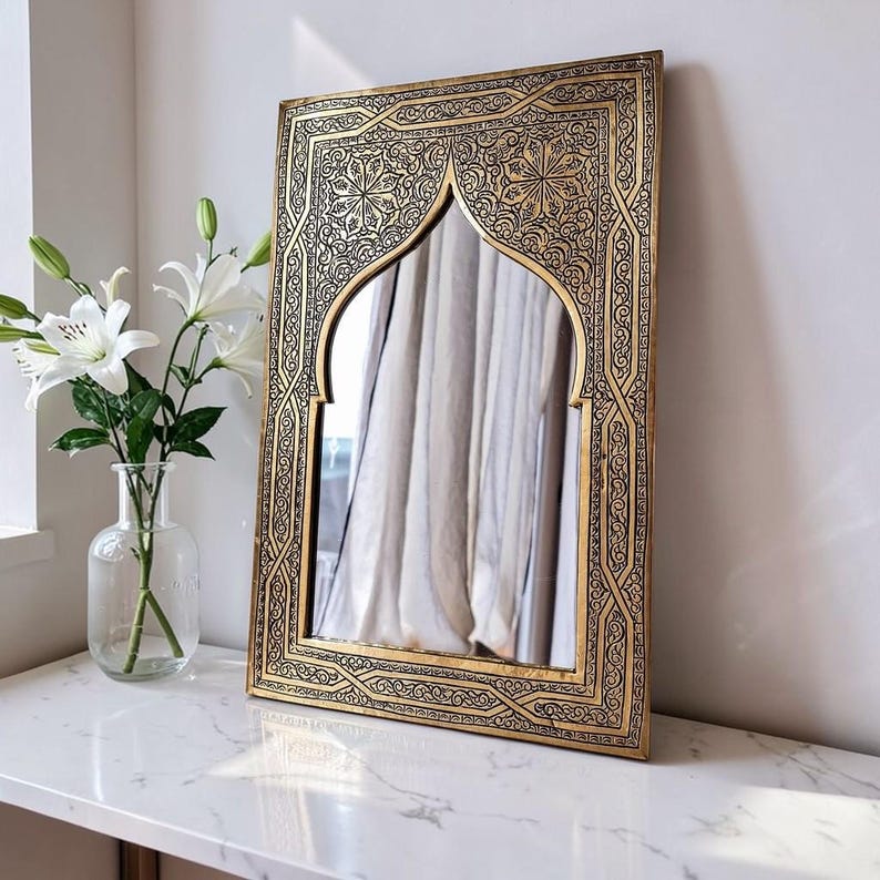Moroccan Mirror Wall Decor, Handmade Brass Mirror, Vanity Mirror, Decorative Mirror,Handmade 100% Wall Mirror-3 sizes and 2 colors available bild 5