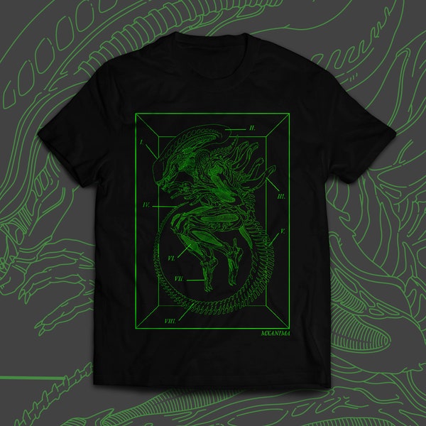 Xenomorph || Alien inspired || sci-fi - black T-shirt