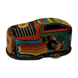 Vintage Wind-Up Colorful Litho Train Engine Tin Toy Retro Mechanical Collectible Rare Decorative Display Pcs Nostalgic Childhood Memorabilia