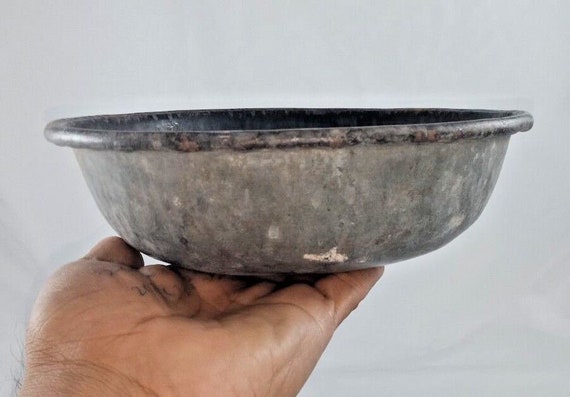 Old Vintage Hand Forged Iron Pet Feeding Bowl, Antique Utility Bowl, Rustic Metal Dog Bowl, Unique Decorative Handcrafted Animal Feeder Dish