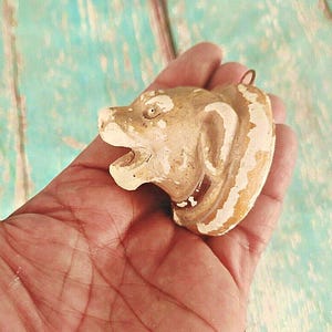 Vintage Chalkware Dog Figurine: Retro Folk Art Hanging Decor