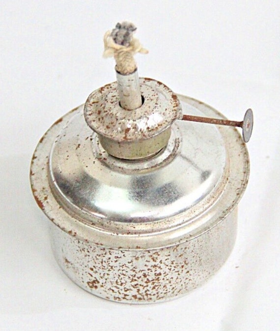 Vintage Small Tin Kerosene Oil Lamp, Traditional Indian Craft, Rustic Antique Lighting, Decorative Lantern for Home Decor Enthusiasts L1