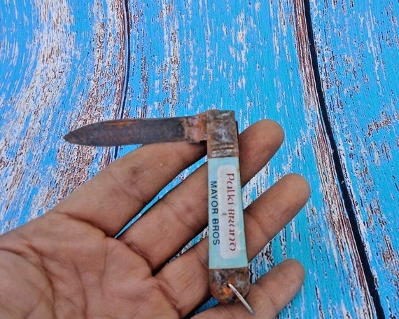 Vintage Iron Blade Pocket Knife Mayor Bros England Folding Safety Hilt Curated Collectible Unique Style for Collectors and Enthusiasts