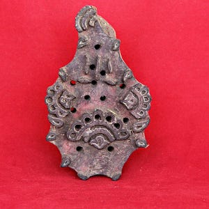 Wooden Textile Print Block Stamp - Rare Vintage Hand Carved Unique Design Fabric Print Block for Home Decor and Craft Projects Collectible