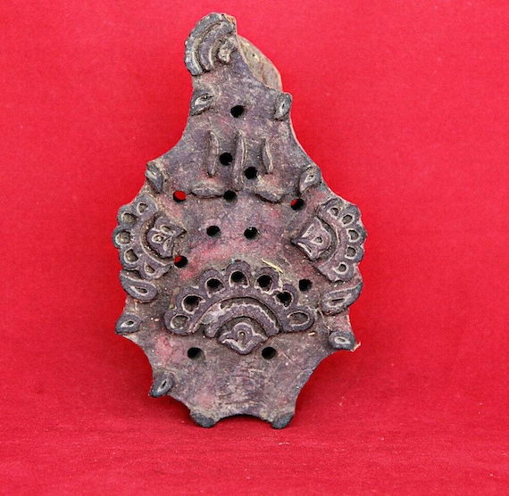 Rare Vintage Hand Carved Wooden Textile Print Block Stamp - Unique Design Fabric Print Block for Home Decor and Craft Projects Collectible
