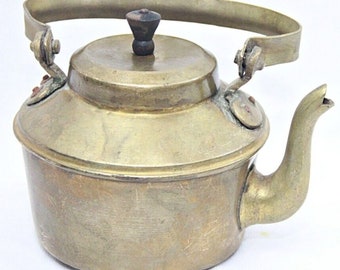 インド産　真鍮ティーポット　アンティーク 手作りインド製真鍮ケトル - 1900年代アンティークティーポット