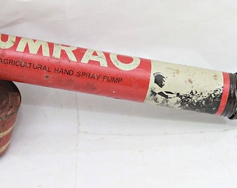Pulverizador de hojalata vintage Umrao Comfort, pulverizador de bomba de metal, decoración de estilo rústico industrial, herramienta de jardín de estilo antiguo, pieza de colección para taller.