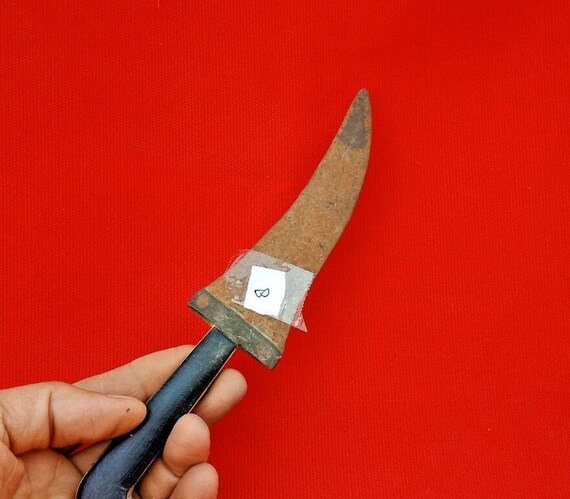 Vintage Old Wooden Hilt Iron Hand Forged Boot Knife Khanjar Pesh Kabz India | Antique Collectible Blades | Handcrafted Legacy Blades