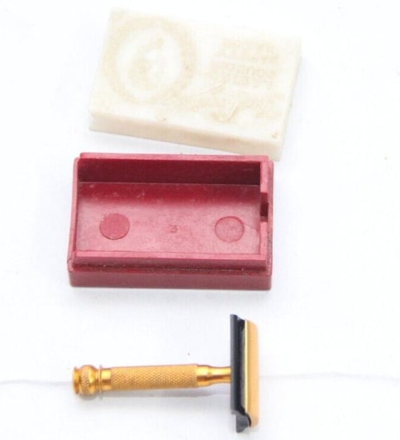 Laurel Ladies Boudoir Miniature Brass Safety Razor England Vintage Collectible Shaving Tool Elegant Grooming Accessory