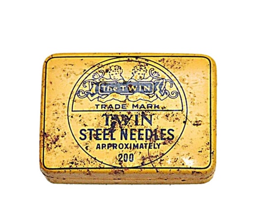 Vintage 1930s Gramophone Needles Tin Box– British Collector’s Item, Unique Historical Phonograph Accessory Case, Audio Enthusiast’s Treasure