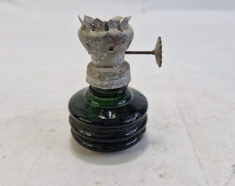 Mini Green Glass Oil Lamp, Vintage Kerosene Decor, Cottage Lighting Accent, Collectible Lantern