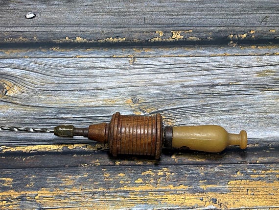 Rare Vintage Archimedes Spiral Hand Push Drill – Antique Woodworking Bow Drill Tool for Collectors and Traditional Craftsmanship Enthusiasts