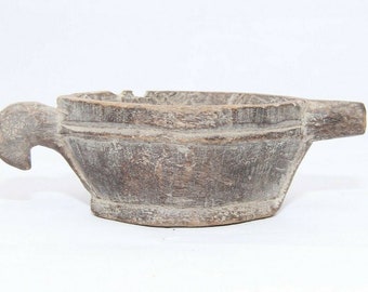 Old BOAT SHAPE Hand Carved Wooden Kharal Opium Water Bowl Mortar Parrot Head