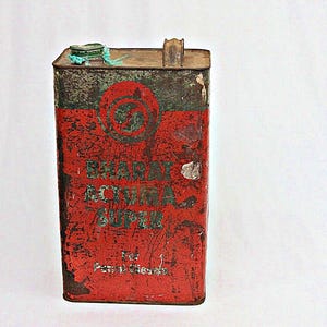Vintage Bharat Actuma Super Tin Oil Can: Collectible Indian Petrol-Diesel Can