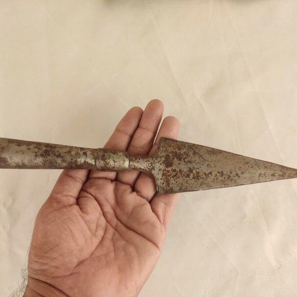 Old Fine Condition Hand Forged Iron Spear Head End Lance India