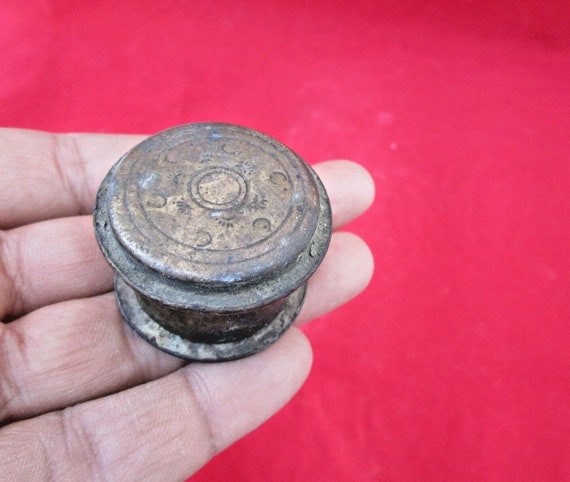 Antique Brass Turkish Ottoman Snuff Box – Handcrafted India Opium Box, Vintage Islamic Brass Collectible, Unique Décor Piece for Enthusiasts