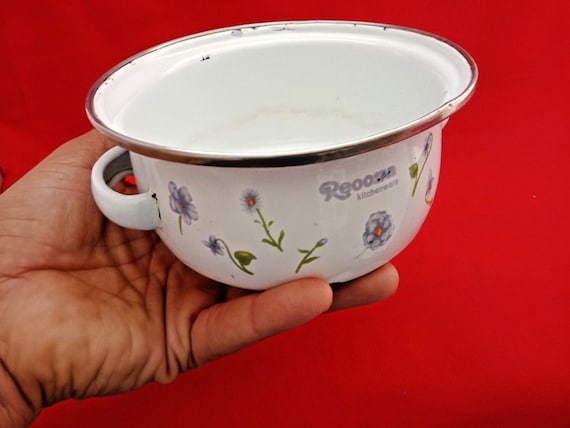 Rare Old Vintage White & Blue Metal Bowl– Porcelain Enamel Antique | Classic Rustic Décor | Kitchen Collectible | Charming Home Accent Piece