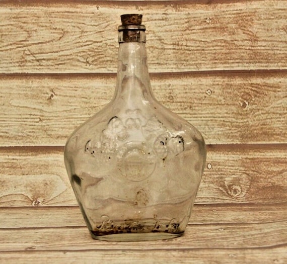 Vintage Madame Rosa Distillery Glass Bottle – Antique Collectible from Goa, India, Empty Bottle, Rare Decorative Piece for Retro Enthusiasts