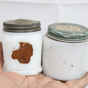 Vintage Milk Glass Cold Cream Jars- Set of 2 White Decorative Containers with Lids, Classic Apothecary-Style Collectibles for Home & Vanity