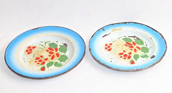 Antique 8.85 Inch Floral Print Porcelain Enamel Dish Plate, Perfect for Traditional Kitchen Decor and Unique Collectible Pieces