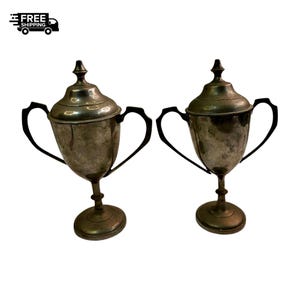 Lot de 2 coupes trophées vintage rares fabriquées à la main en laiton chromé avec poignées