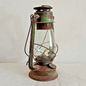 Vintage Kerosene Lantern: Handmade Rustic Oil Lamp, Made in India