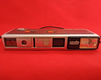 Old Vintage Minolta Pocket Autopak 450E Camera Very Rare With Strap