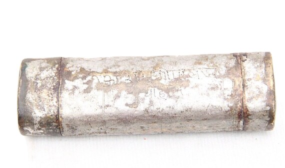 Vintage Cigarette Case with Built-in Lighter – Imported from India, Unique Collectible Metal Case, Retro Smoking Accessory for Enthusiasts