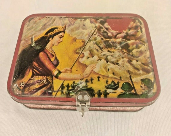 Vintage Goddess Durga Litho Print Tin Box – Exquisite Indian Retro Decor, Rare Handmade Collectible Spiritual Case, Divine Home Altar Accent
